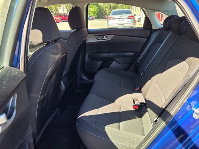 Used 2020 Kia Forte LXS FWD image 10