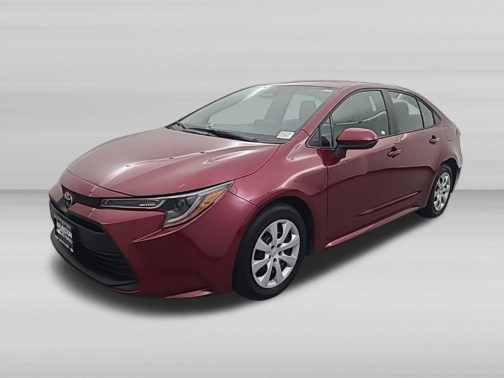 Used 2025 Toyota Corolla LE FWD image 9
