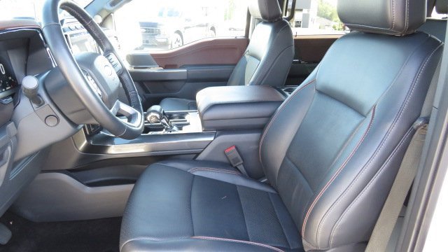 Certified 2022 Ford F150 Lariat w/ Equipment Group 502A High image 4