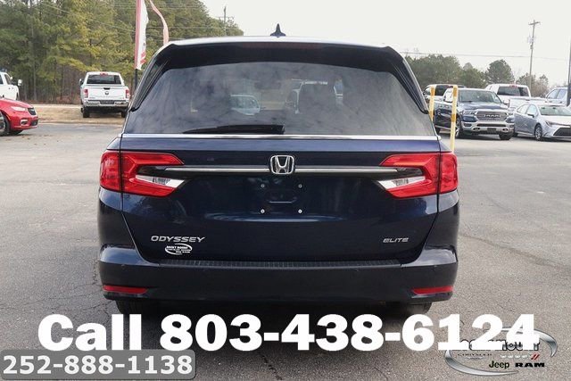 Used 2023 Honda Odyssey Elite image 6