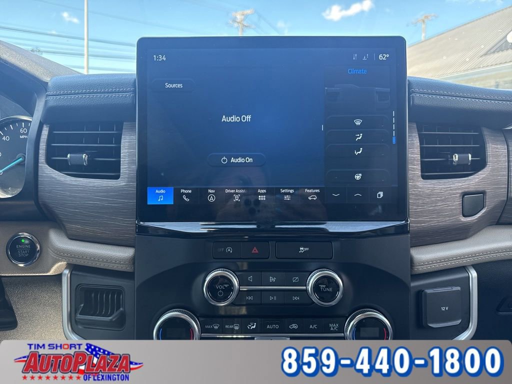 Used 2023 Ford Expedition Limited AWD/4WD image 5