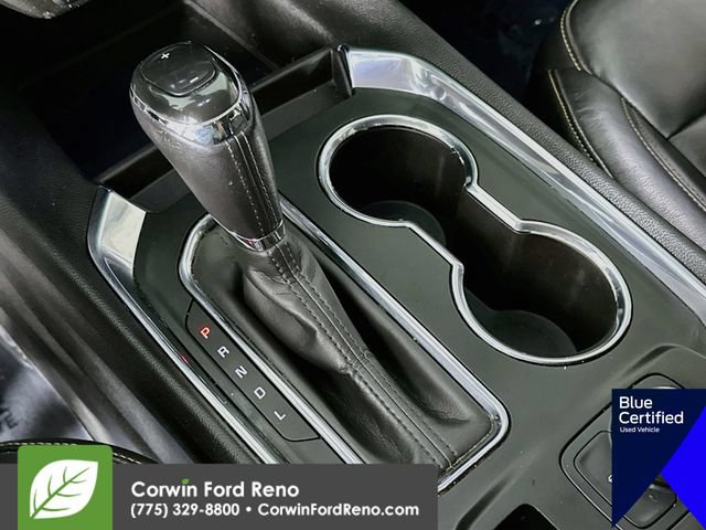 Used 2020 Chevrolet Traverse LT w/ LT Premium Package FWD image 21