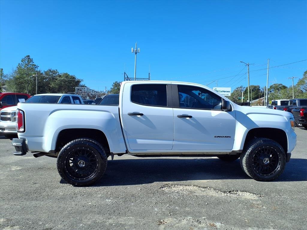 Used 2017 GMC Canyon 2WD Crew Cab w/ Convenience Package image 8