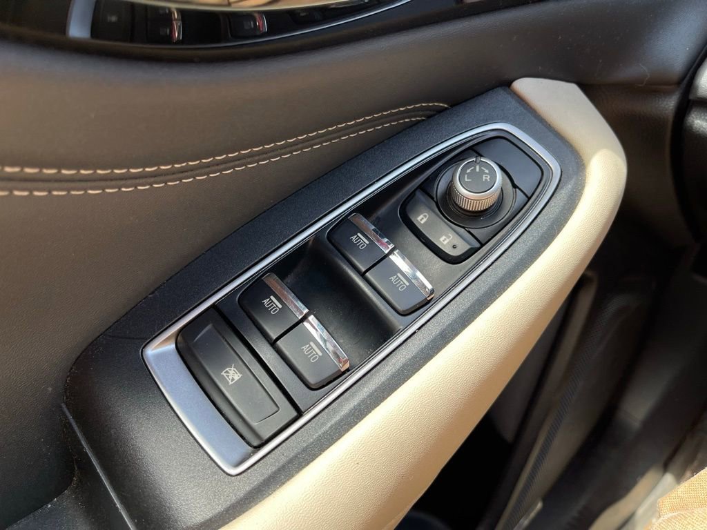 Used 2020 Subaru Outback Limited w/ Popular Package #2 image 16