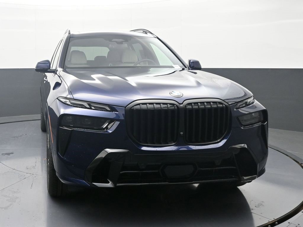New 2026 BMW X7 xDrive40i w/ M Sport Package image 2