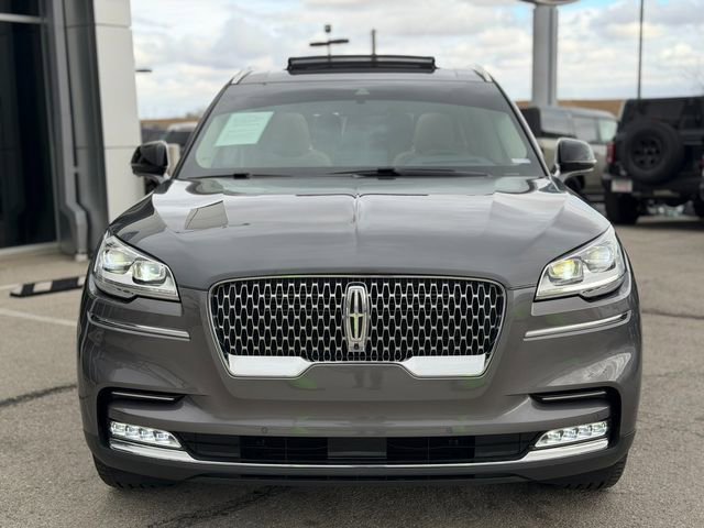 Used 2023 Lincoln Aviator Reserve w/ Equipment Group 201A image 2