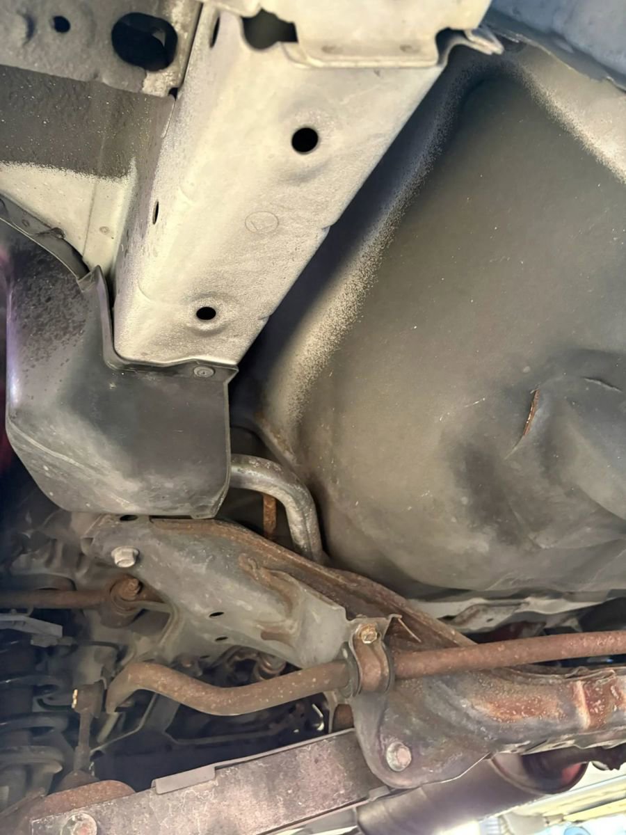 Used 2004 Honda Element EX image 22