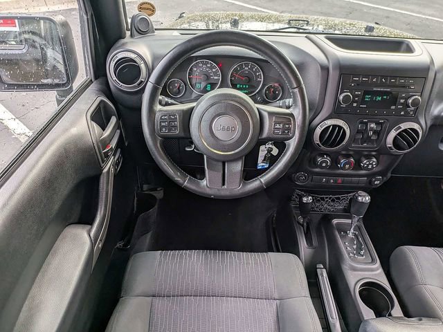 Used 2012 Jeep Wrangler Unlimited Sport AWD/4WD image 15