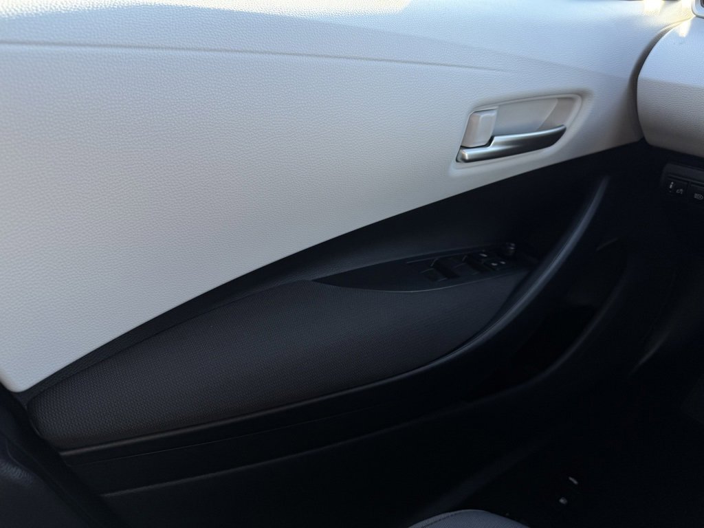 Used 2026 Toyota Corolla SE image 27