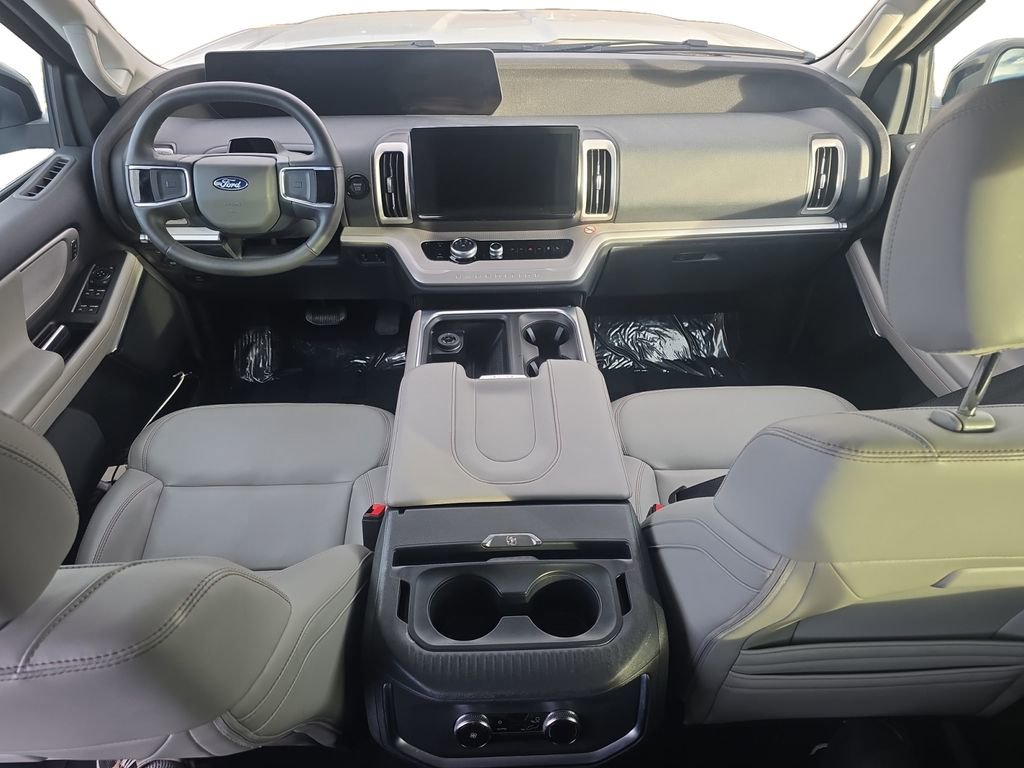 Used 2025 Ford Expedition Max Active image 12