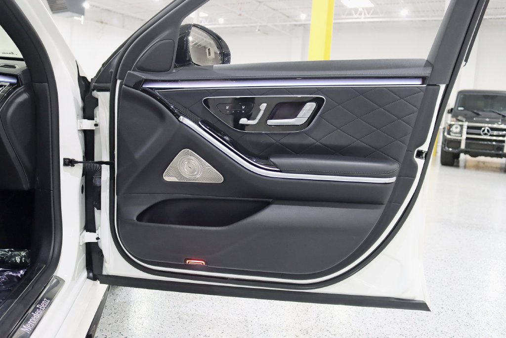 Used 2021 Mercedes-Benz S 580 4MATIC Sedan image 35