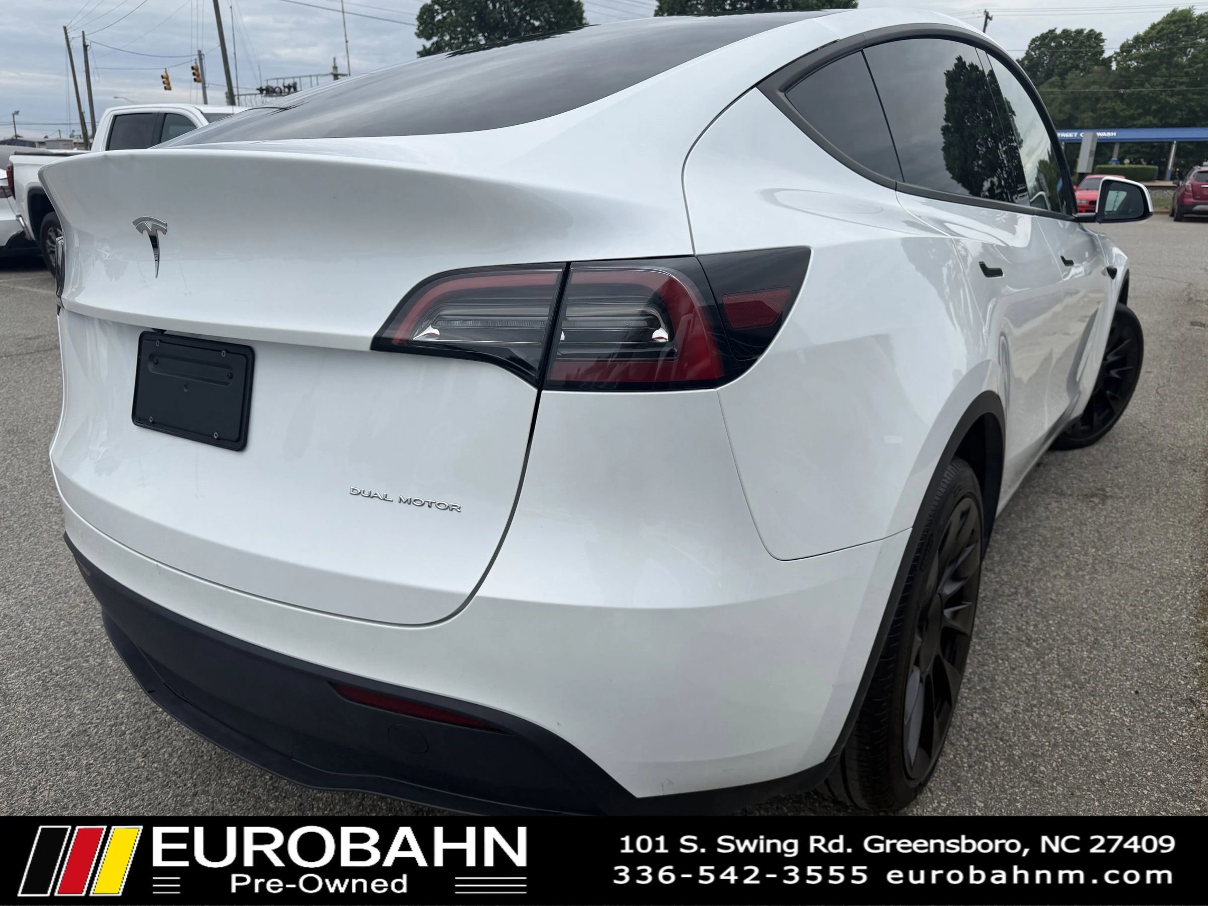 Used 2023 Tesla Model Y Long Range AWD/4WD image 5