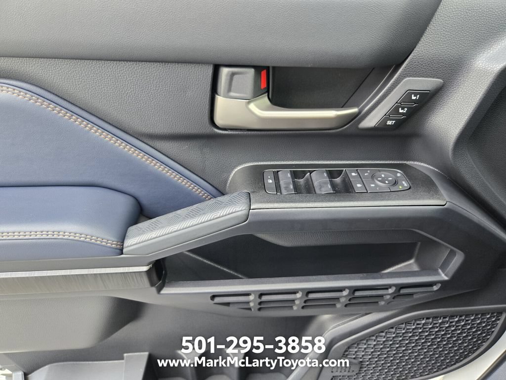 New 2026 Toyota 4Runner Platinum AWD/4WD image 22