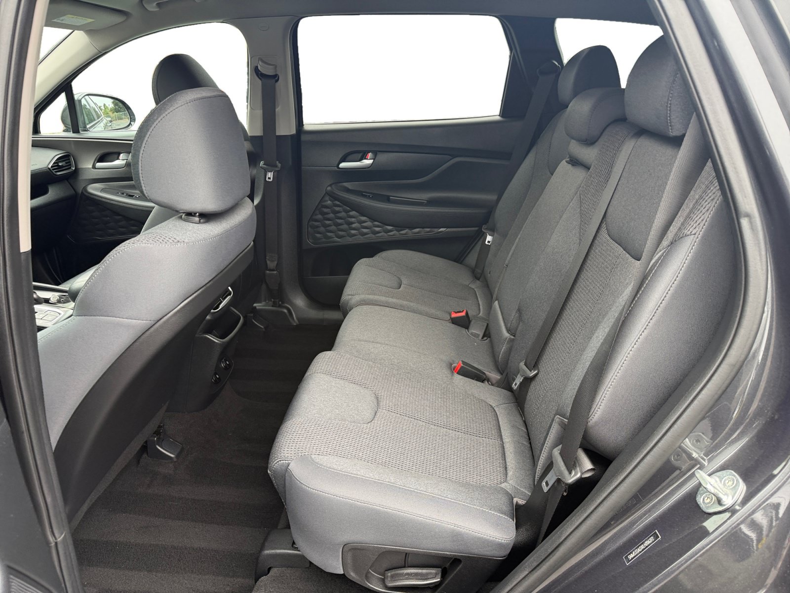 Used 2020 Hyundai Santa Fe SEL w/ Cargo Package FWD image 16