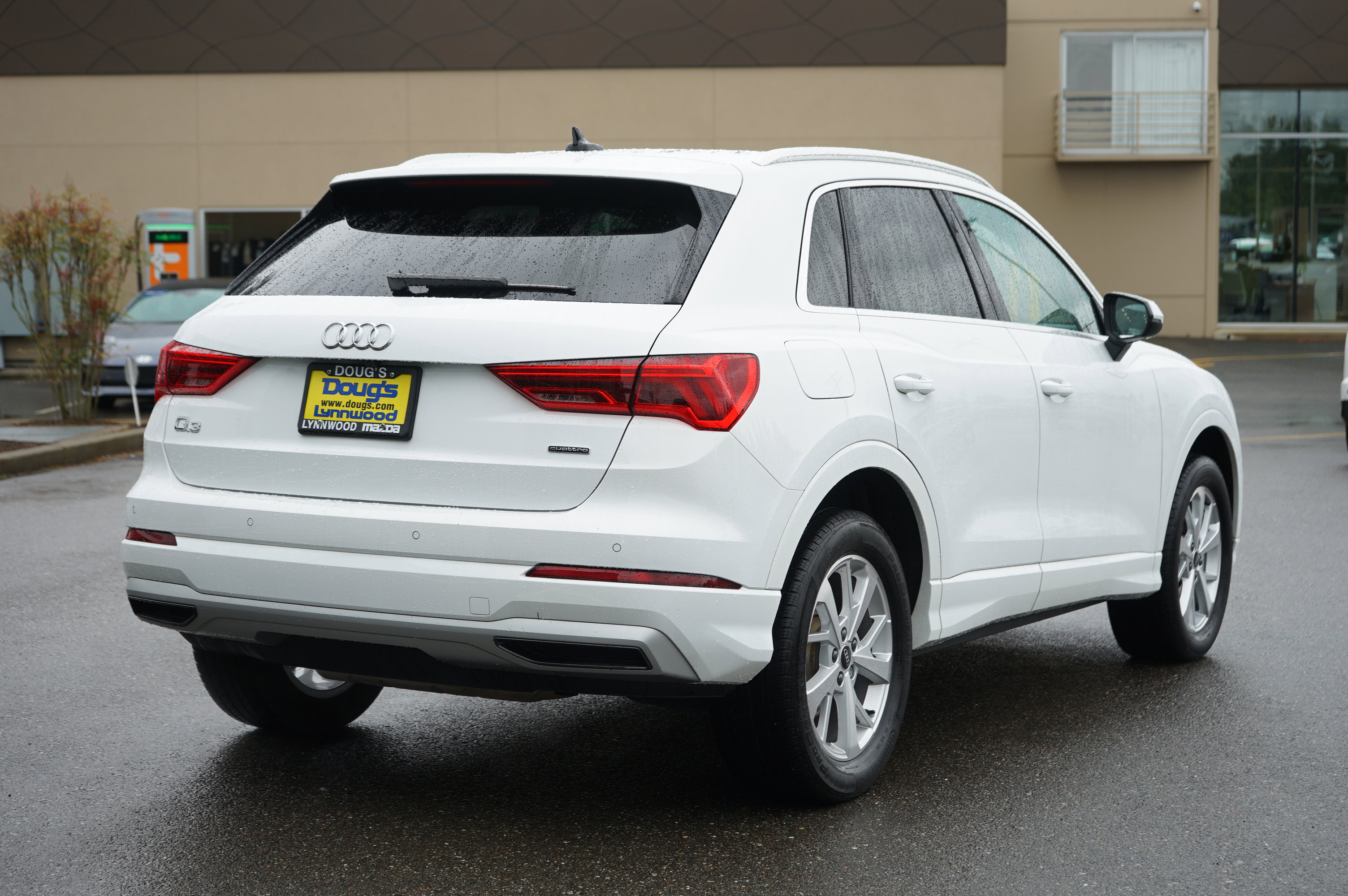 Used 2023 Audi Q3 2.0T Premium AWD/4WD image 3