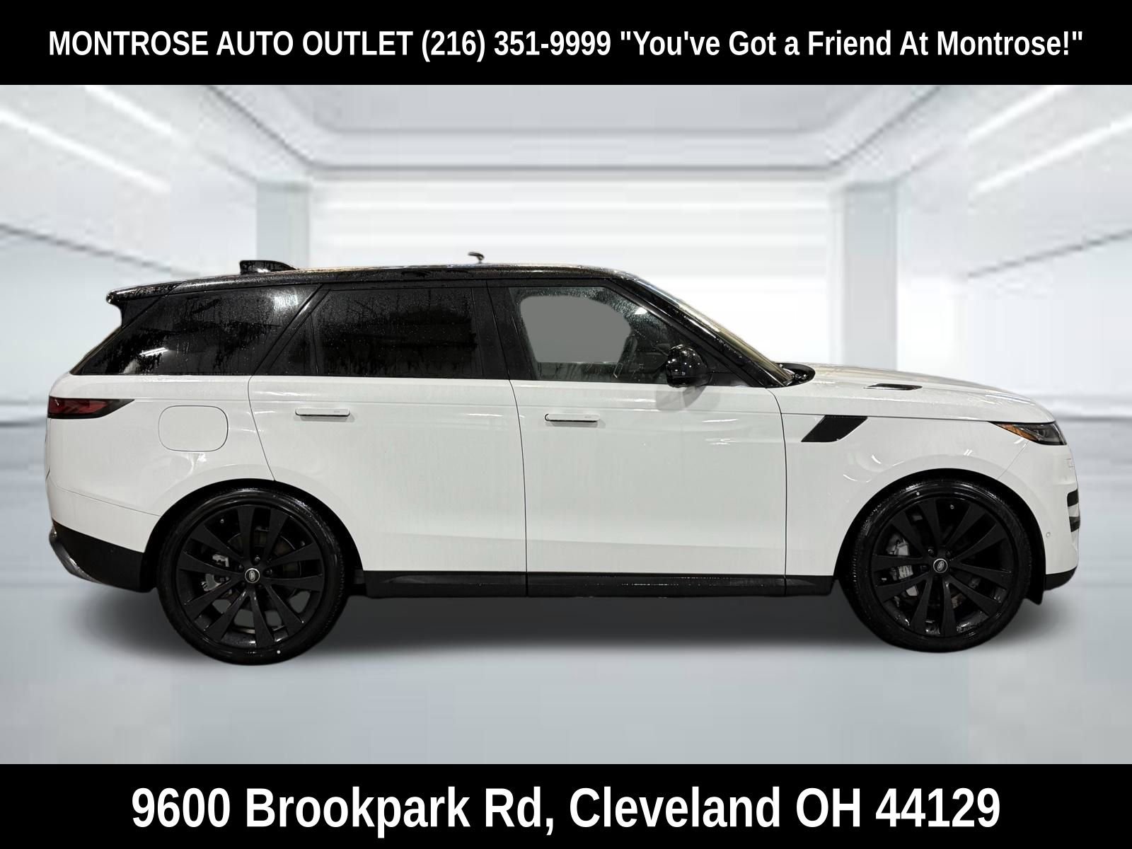 New 2025 Land Rover Range Rover Sport SE AWD/4WD image 6
