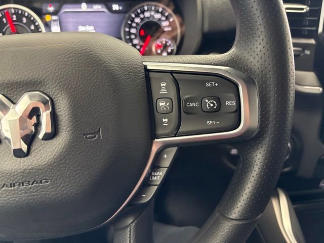 New 2026 RAM 1500 Express AWD/4WD image 31