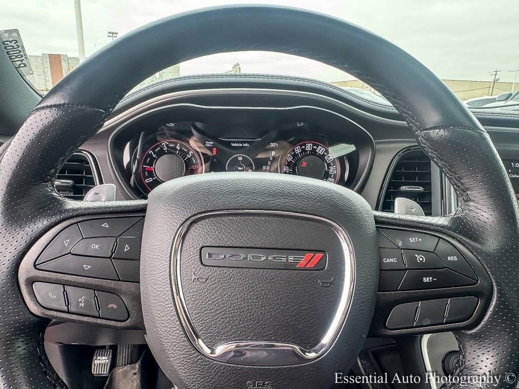 Used 2022 Dodge Challenger R/T w/ Plus Package image 12