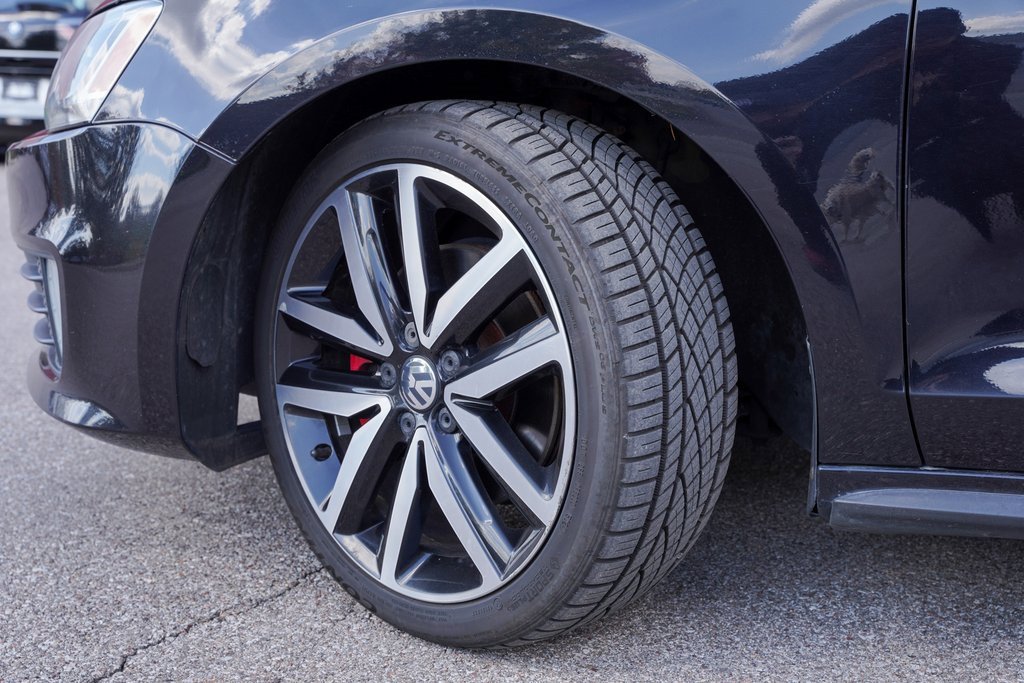 Used 2014 Volkswagen Jetta GLI Autobahn image 4