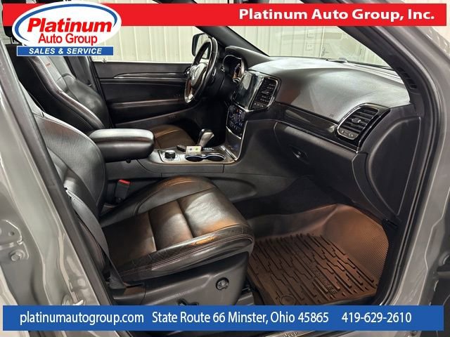 Used 2021 Jeep Grand Cherokee Trailhawk w/ Trailhawk Luxury Group AWD/4WD image 39