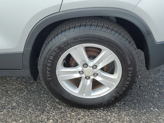 Used 2017 Chevrolet Trax LT FWD image 27