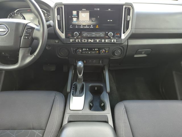 Used 2025 Nissan Frontier SV w/ SV Convenience Package RWD image 22