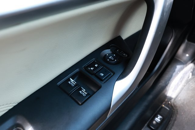Used 2013 Honda Accord EX-L image 24