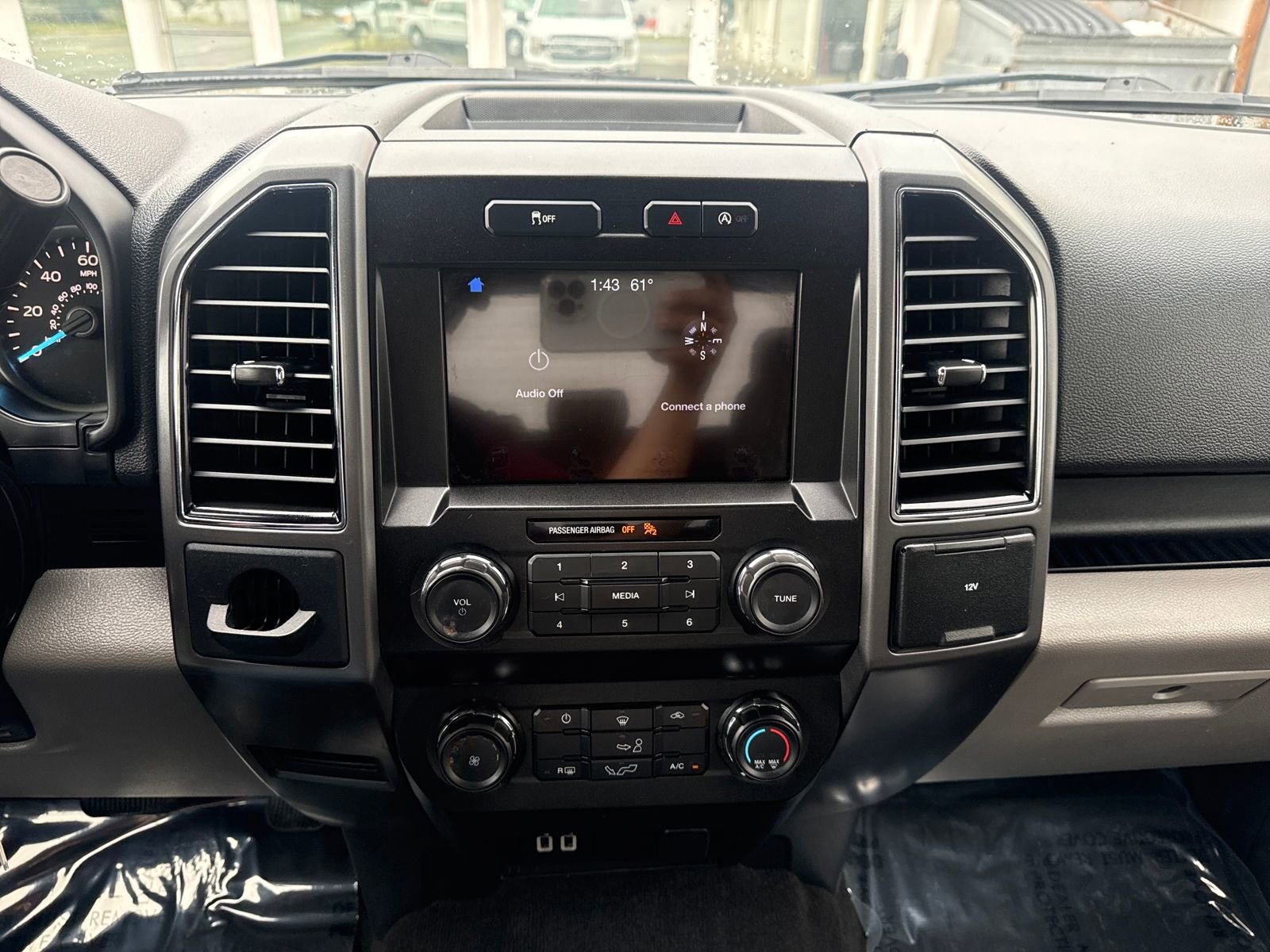 Used 2019 Ford F150 XLT w/ Equipment Group 301A Mid RWD image 18