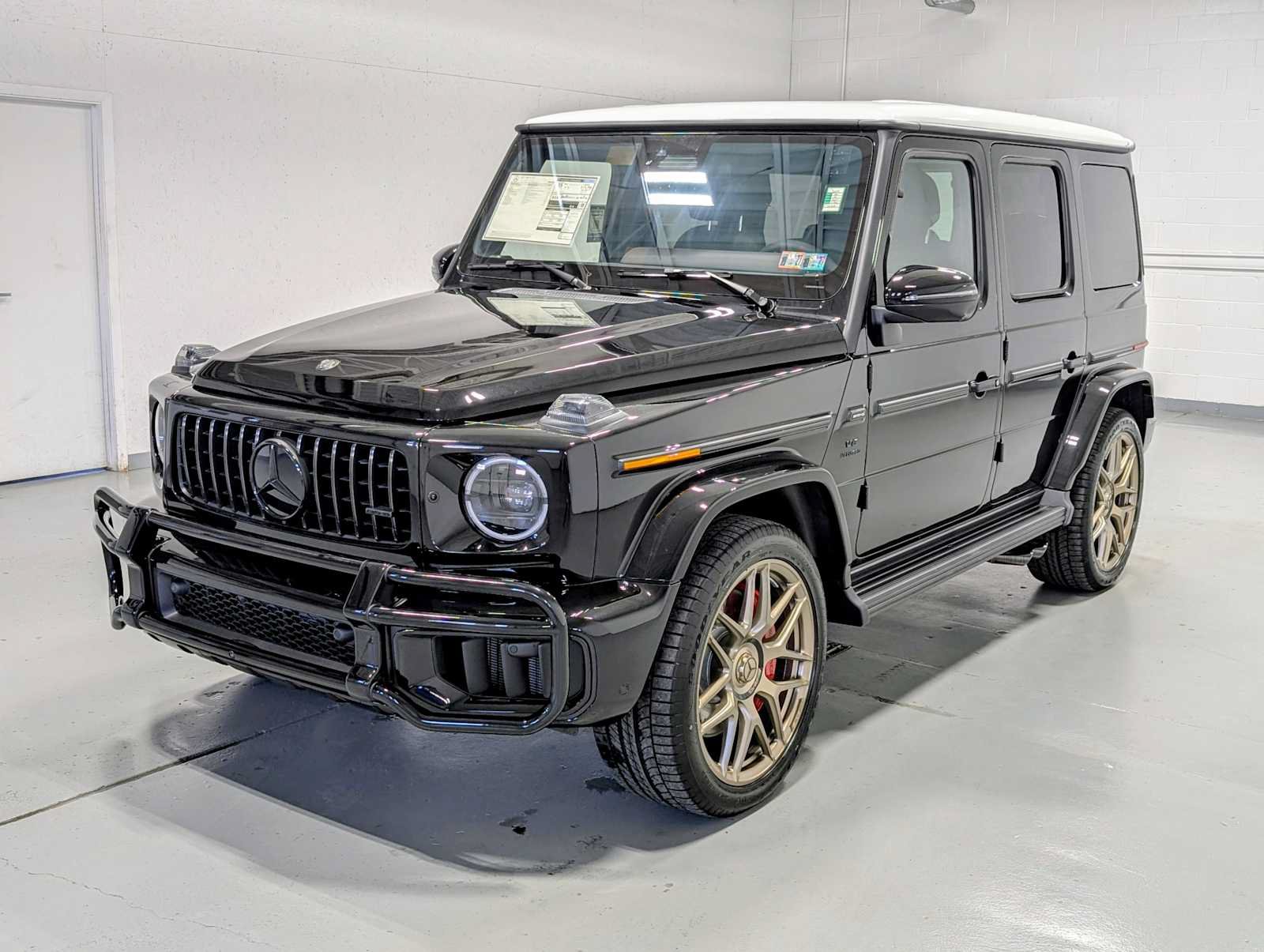 New 2027 Mercedes-Benz G 63 AMG 4MATIC image 1