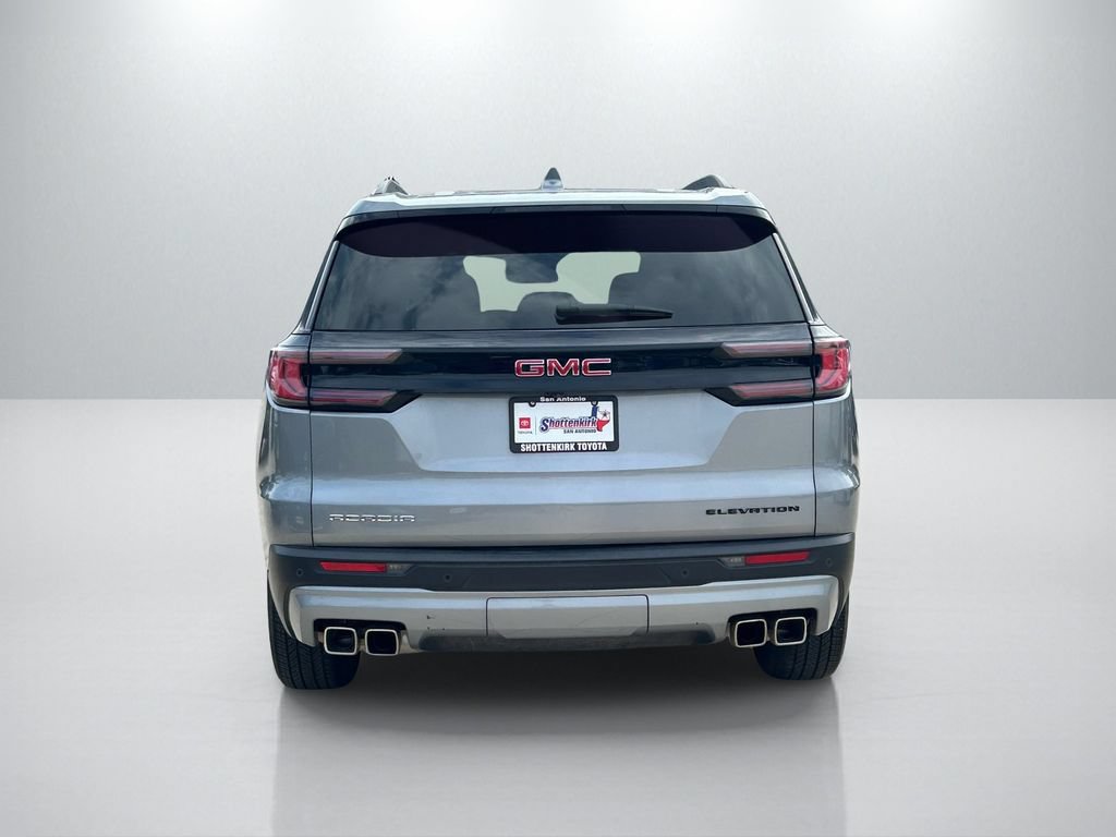 Used 2025 GMC Acadia Elevation FWD image 6
