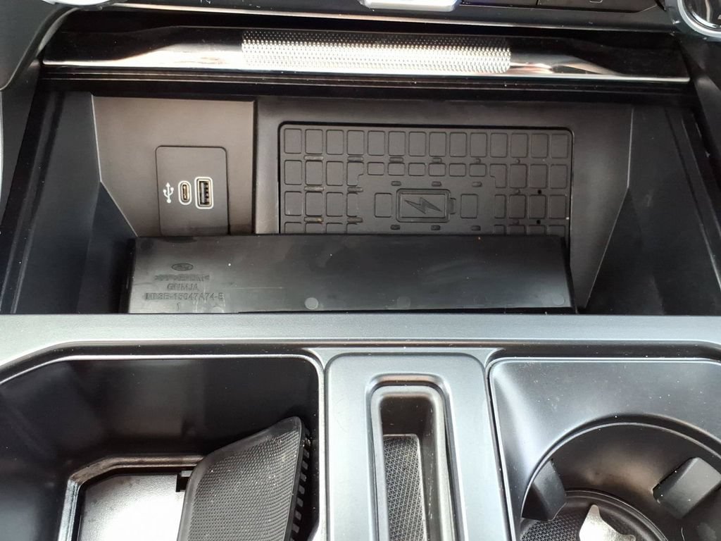 Used 2025 Ford F150 Raptor AWD/4WD image 19