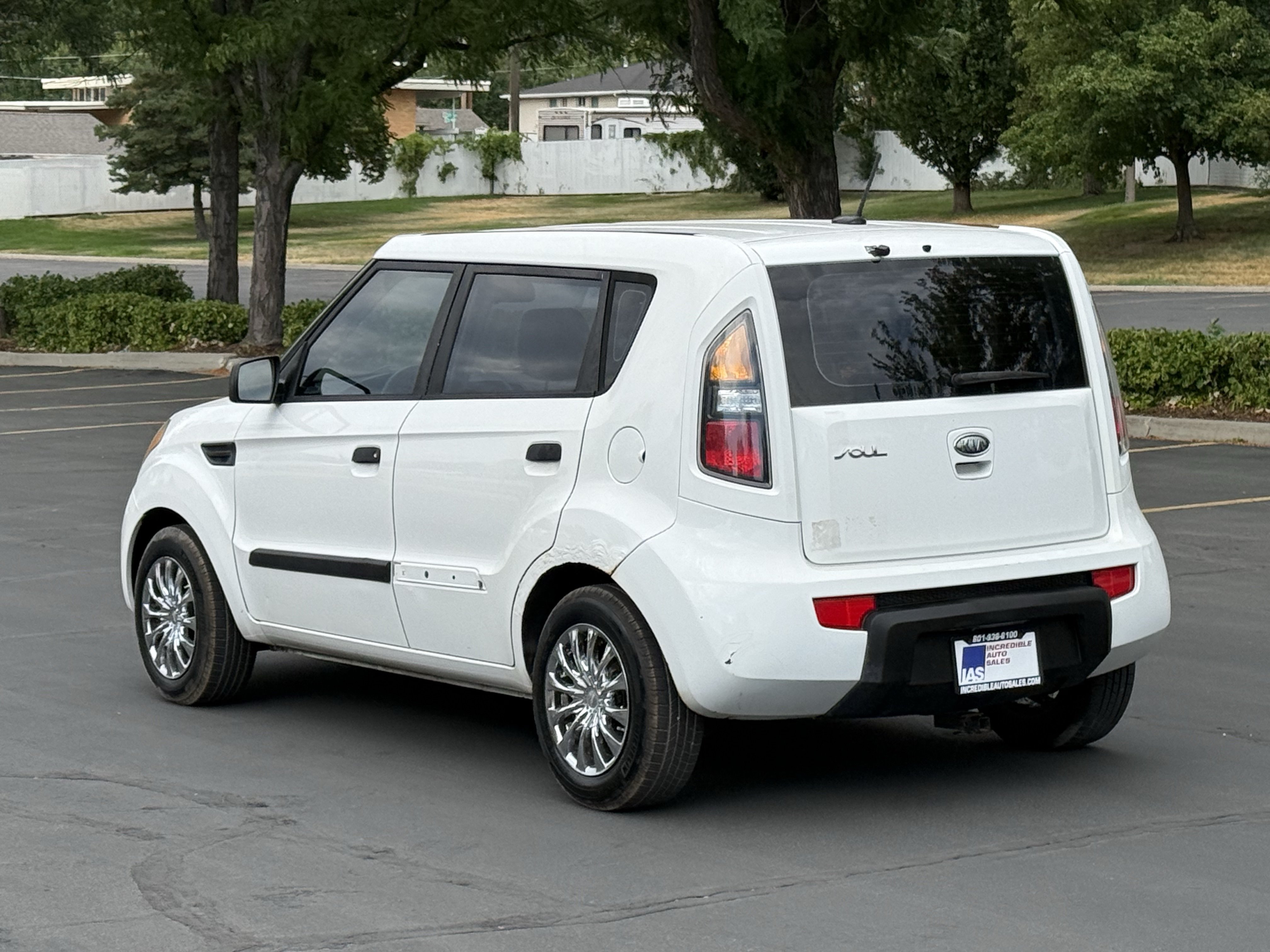 Used 2010 Kia Soul FWD image 6