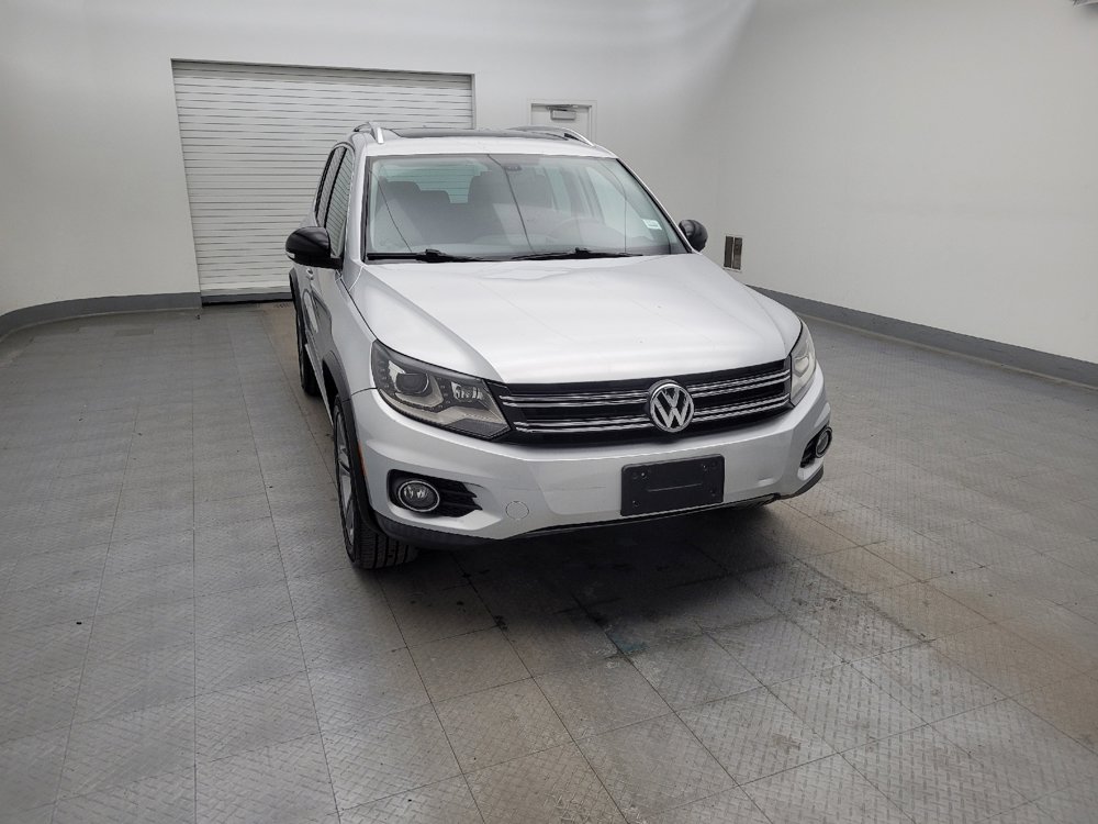 Used 2017 Volkswagen Tiguan Sport image 14