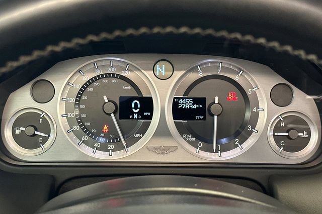 Used 2013 Aston Martin V8 Vantage S RWD image 25