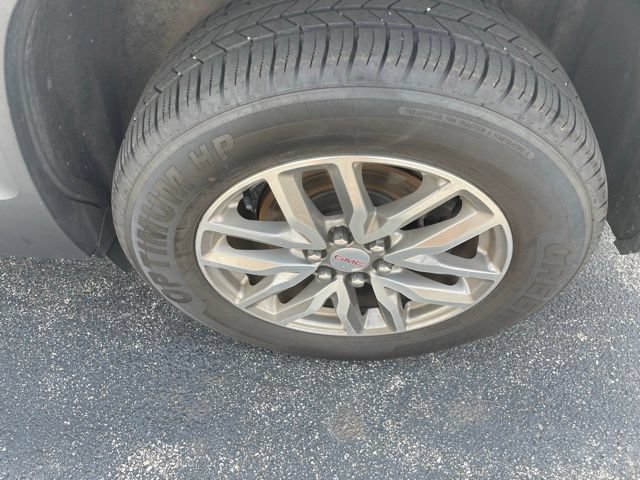 Used 2018 GMC Acadia SLE AWD/4WD image 12