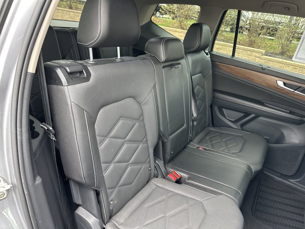 Used 2024 Volkswagen Atlas SE AWD/4WD image 31