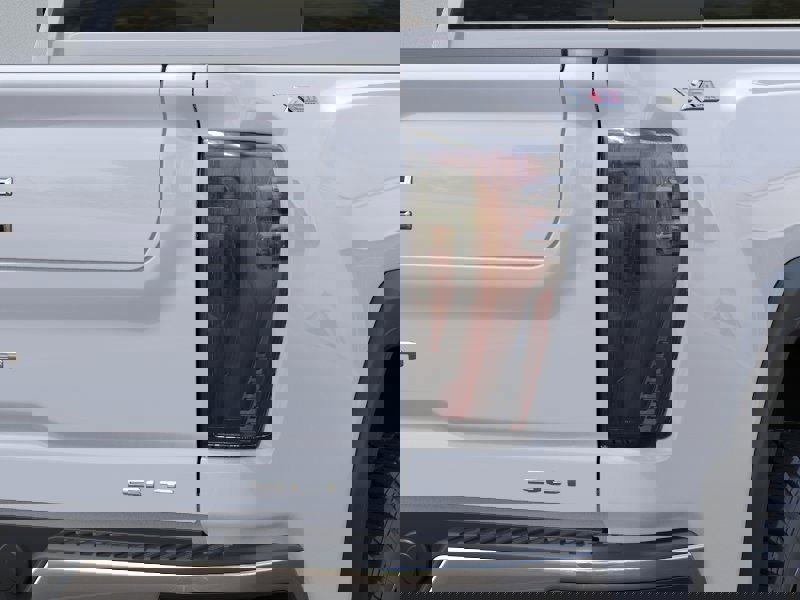 New 2026 GMC Sierra 2500 SLT w/ SLT Premium Package image 11