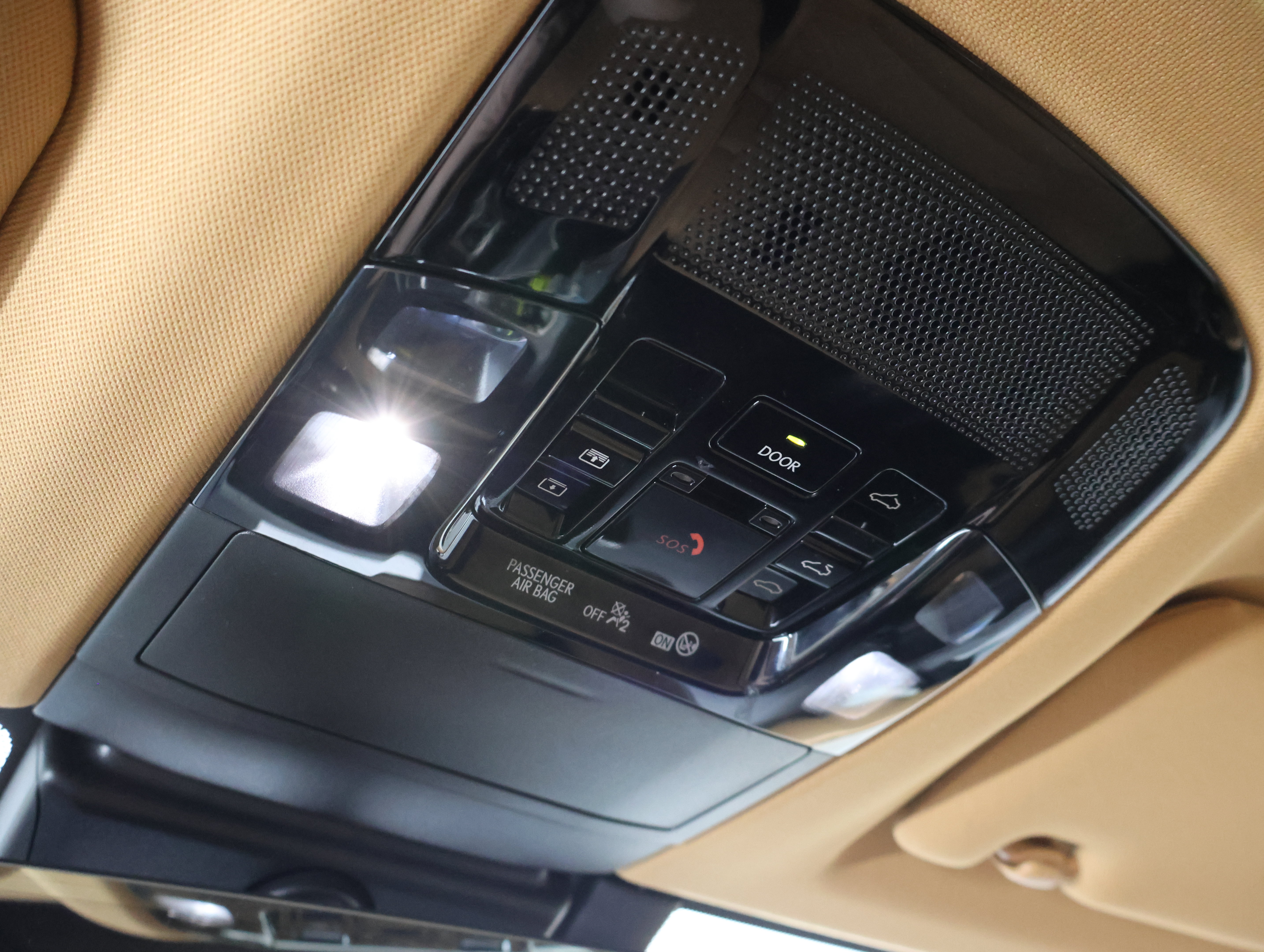 Used 2022 Lexus NX 350h AWD w/ Vision Package image 53