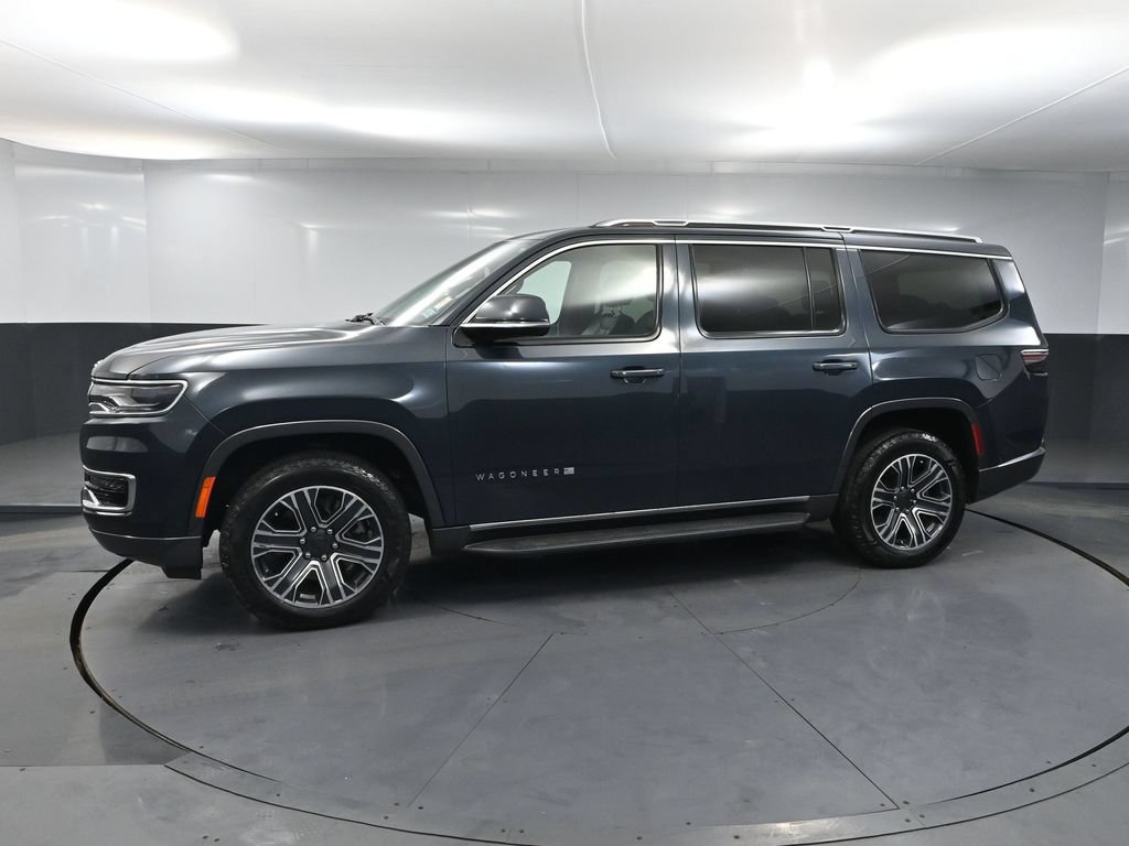 Used 2022 Jeep Wagoneer Series III AWD/4WD image 10