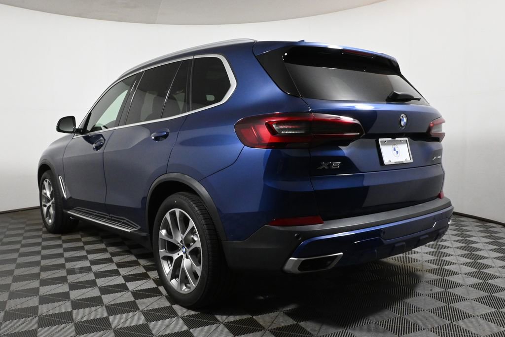 Used 2021 BMW X5 xDrive40i w/ Premium Package 2 image 5
