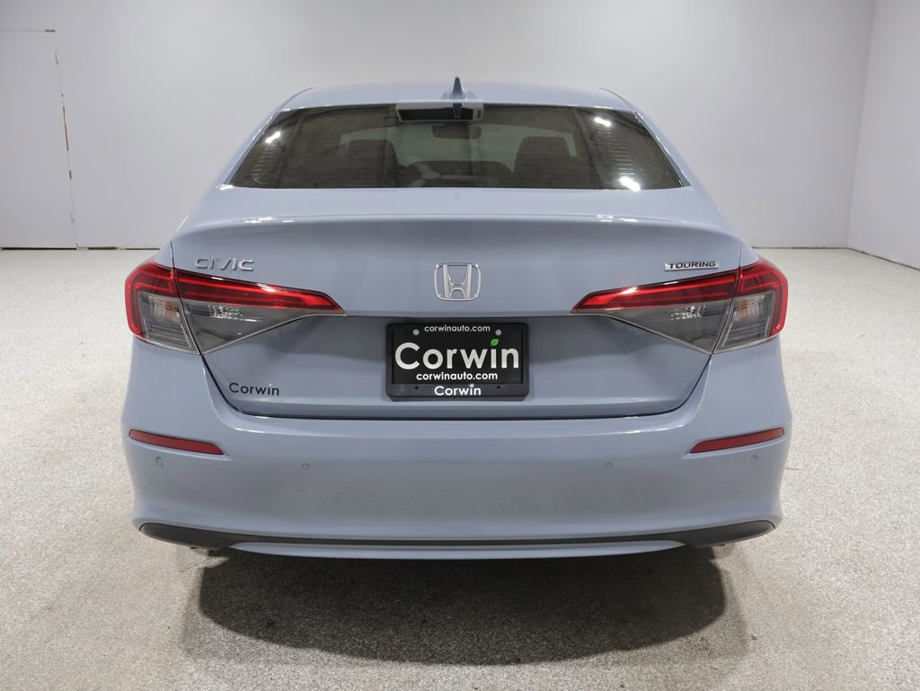 Used 2022 Honda Civic Touring image 3