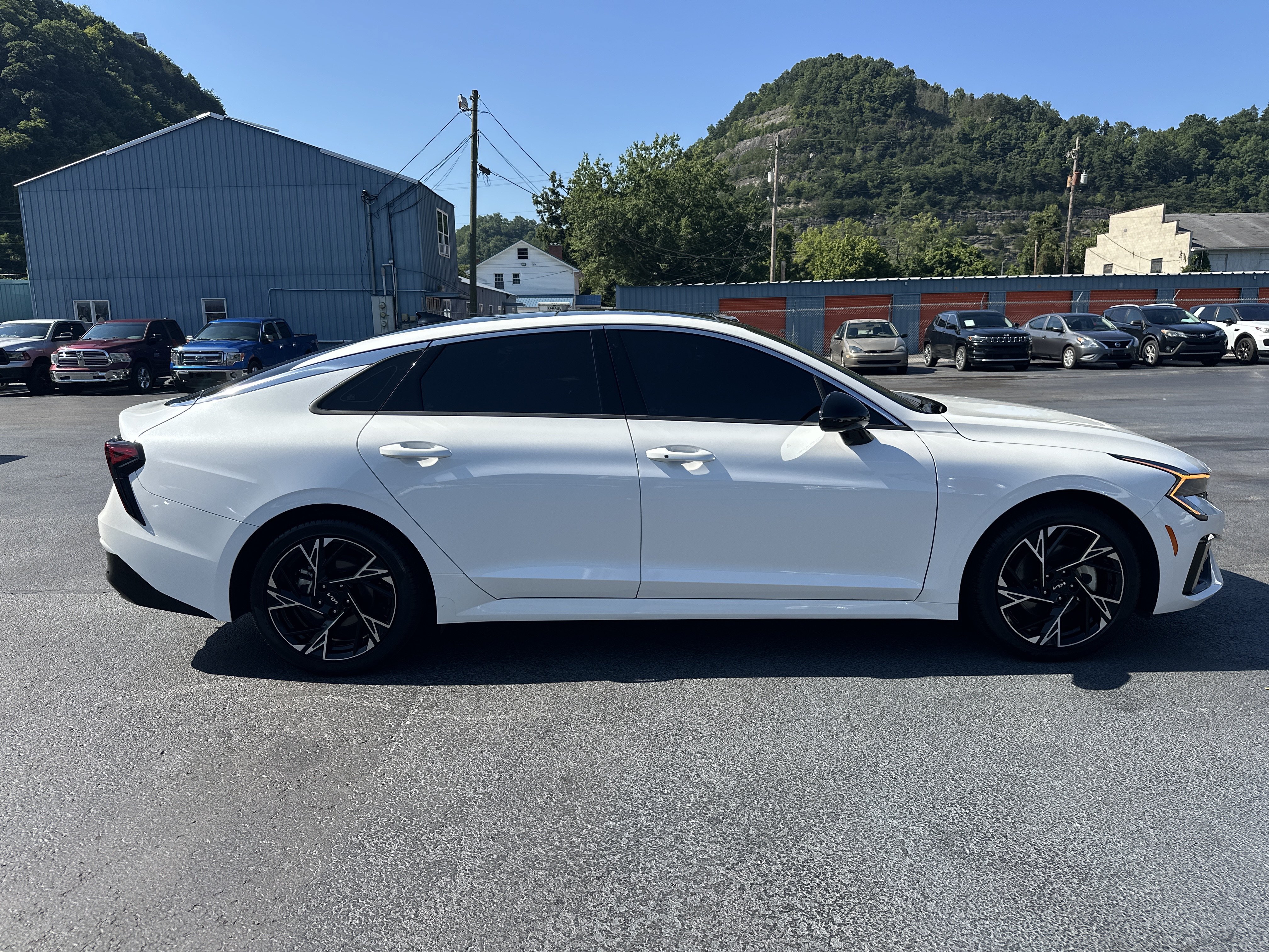 Used 2025 Kia K5 GT-Line w/ GT-Line Premium Package AWD/4WD image 8