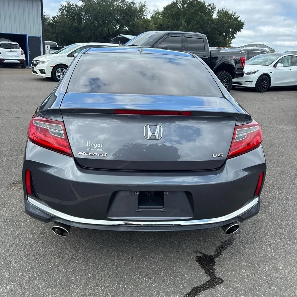 Used 2017 Honda Accord EX-L image 7