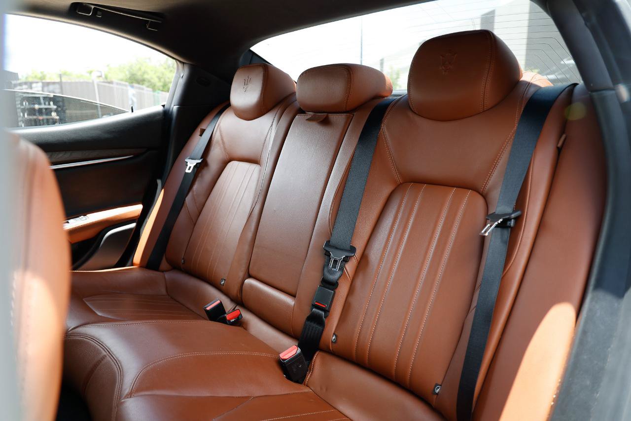 Used 2016 Maserati Ghibli S Q4 AWD/4WD image 8