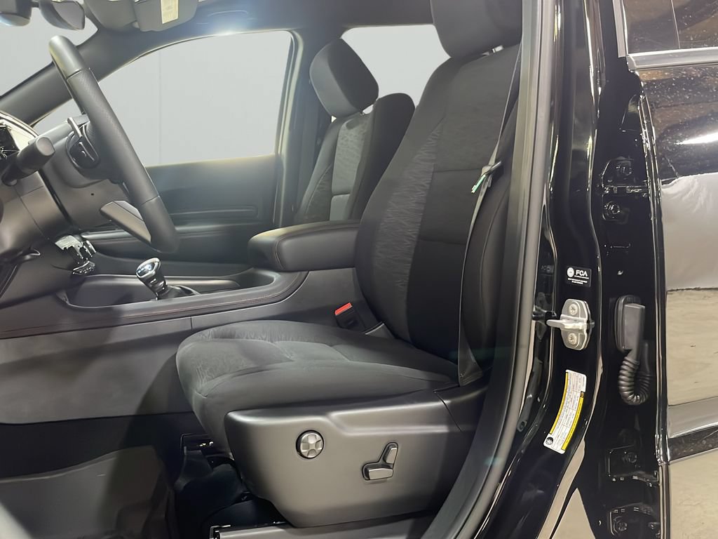 New 2026 Dodge Durango GT w/ Blacktop Package AWD/4WD image 11