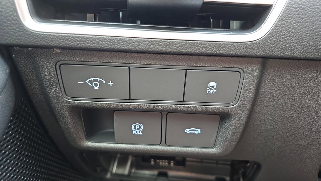 New 2026 Hyundai Sonata SEL FWD image 12