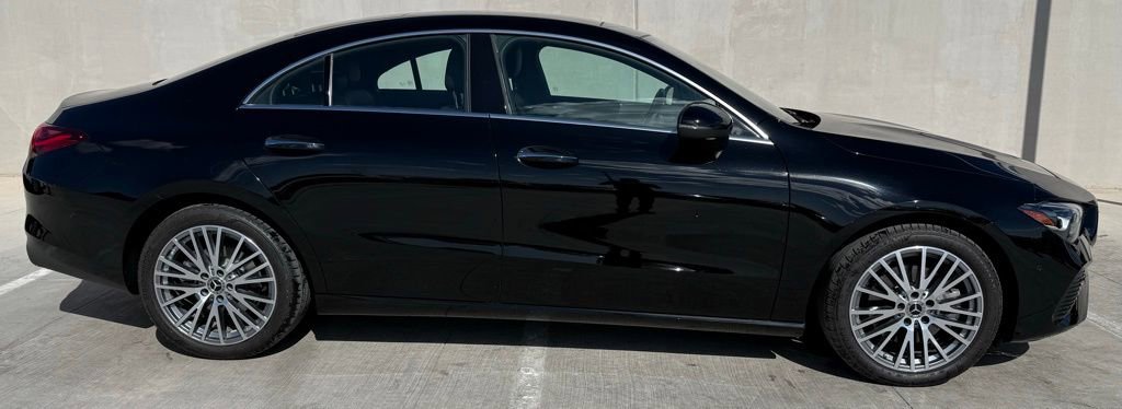 Used 2025 Mercedes-Benz CLA 250 image 3