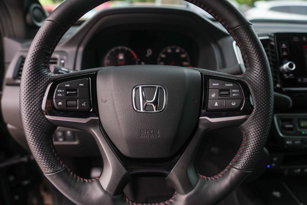 Used 2024 Honda Ridgeline Black Edition image 12