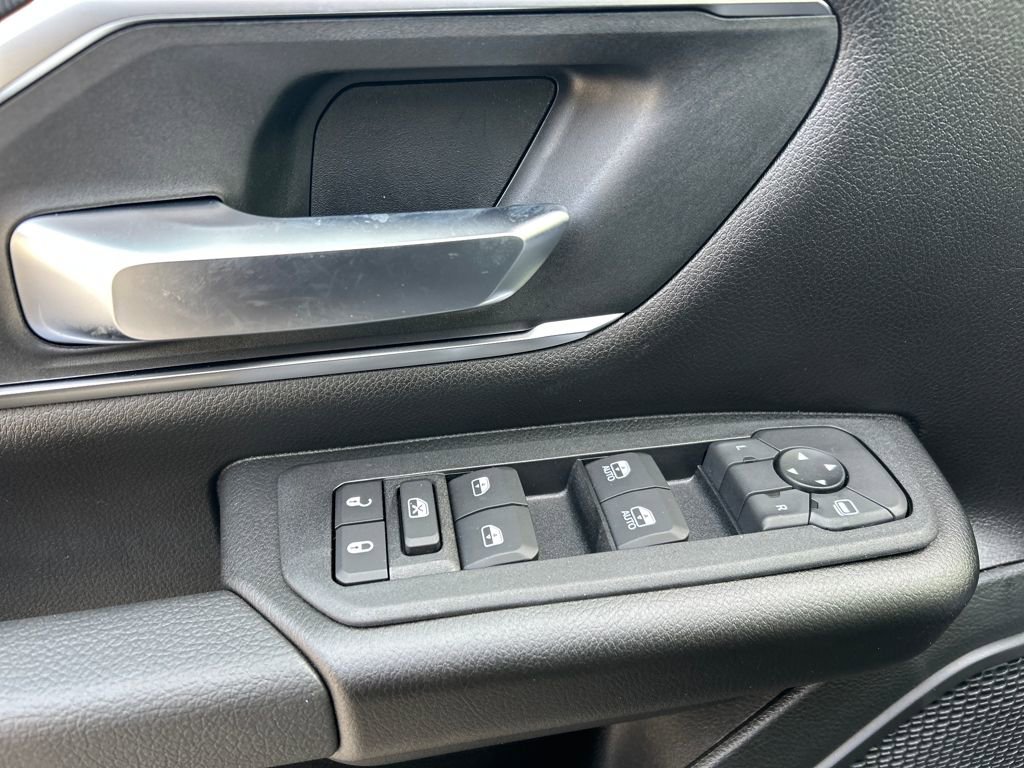 New 2026 RAM 1500 Big Horn AWD/4WD image 25