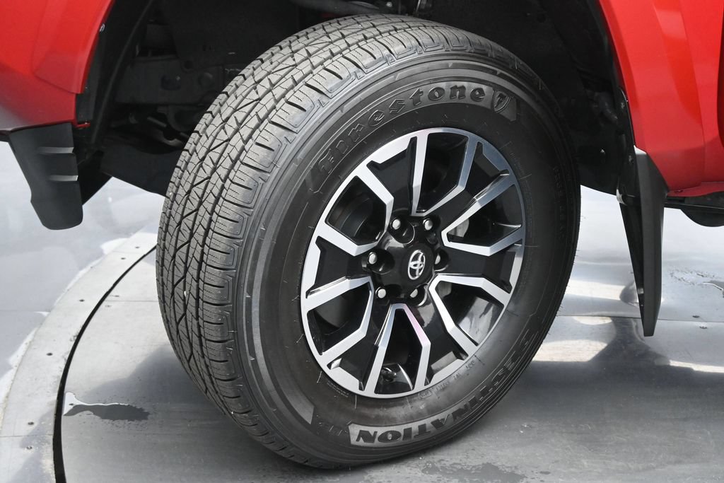 Used 2022 Toyota Tacoma TRD Sport w/ Technology Package AWD/4WD image 20
